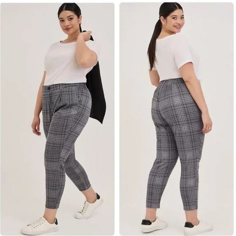Torrid Gray Plaid Relaxed High-Rise Pants Size 24